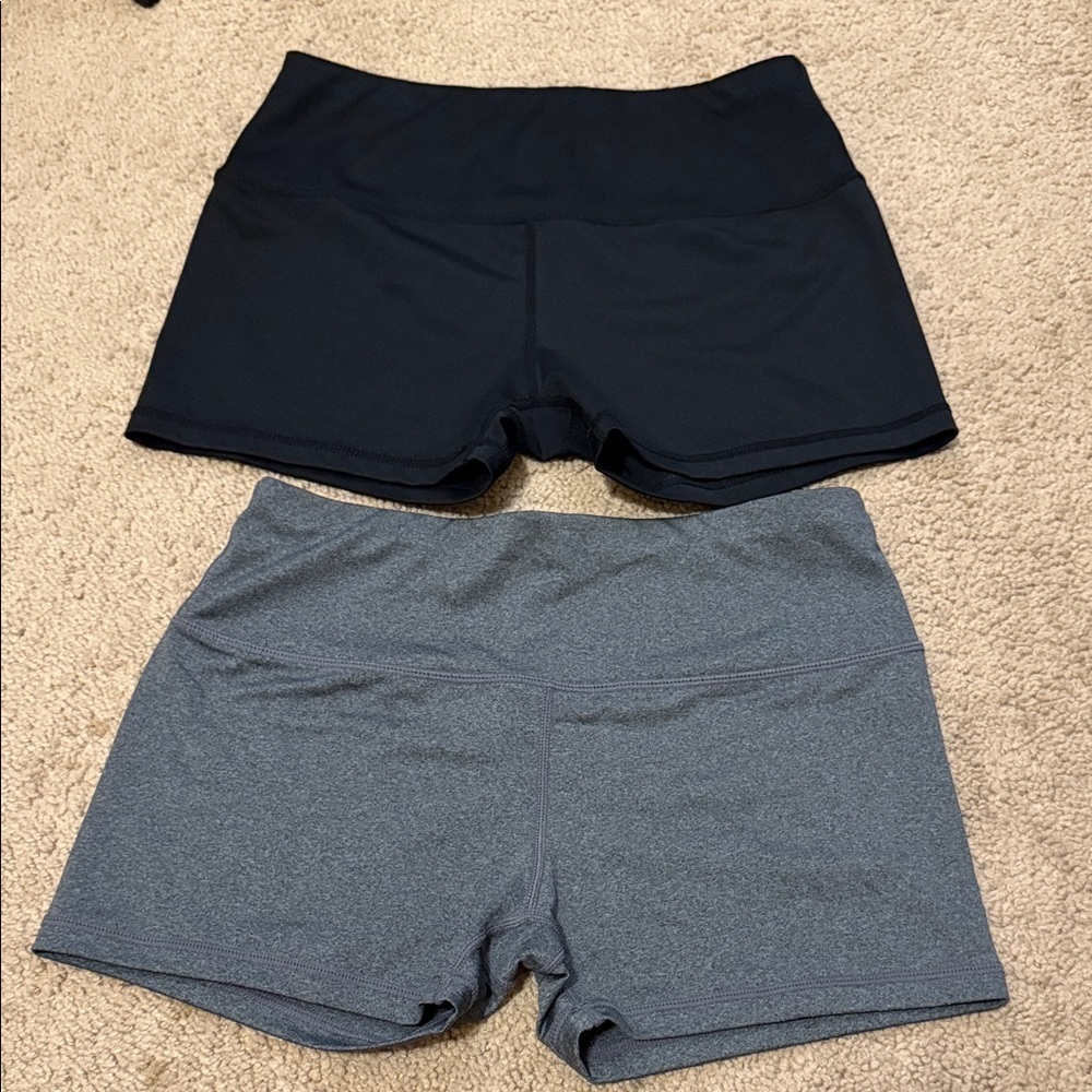 Women's Black and Gray Shorts Size M